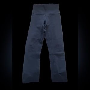 Lululemon Wunder Under Hr Crop 21’; Size: 2; Color: True Navy